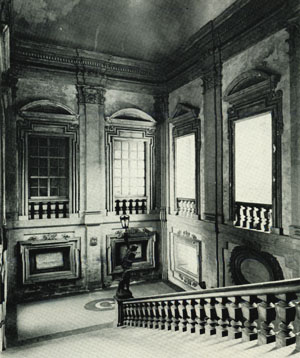 Palazzo Fantuzzi staircase
