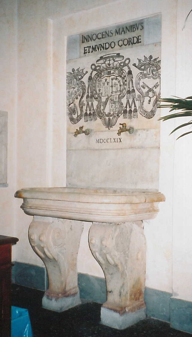 Lavabo with arms of Henry, Cardinal Duke of York