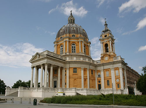 Basilica di Superga exterior
